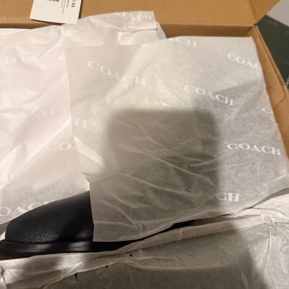 New COACH  Meredith Bootie In Signature Canvas Black/Charcoal - Picture 2 of 7